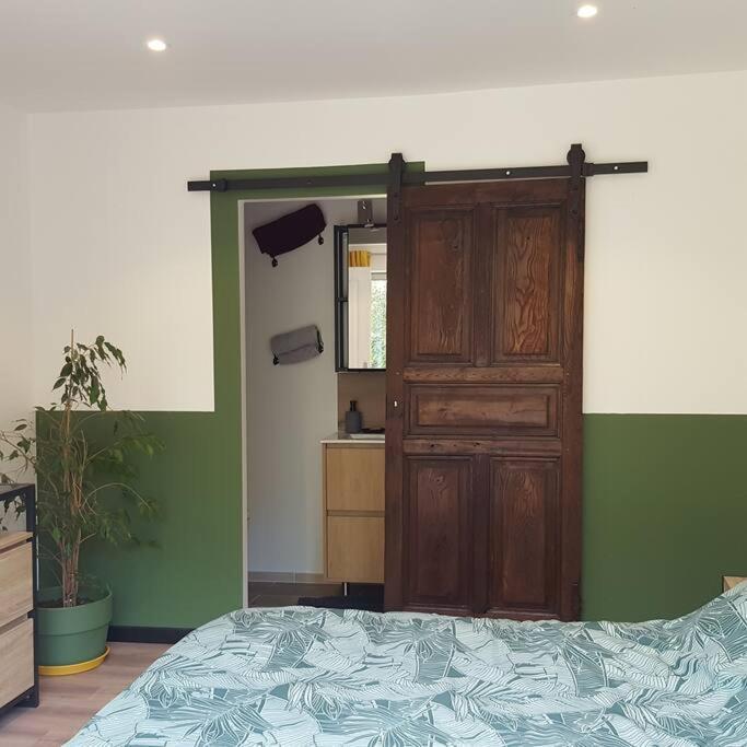 Appartement 2 Pieces Gravieres Exterior foto